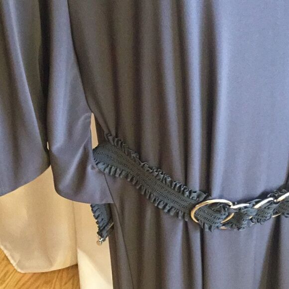 Belted gray polyester dress in large by NIC & DOM - Picture 11 of 13